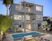 927 Gulf Drive, Summerland image