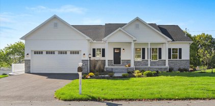 7425 Wells Dr, Harrisburg