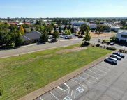444 Hemsted Dr, Redding image