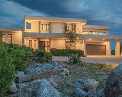 326 Paintbrush Ne Drive, Albuquerque