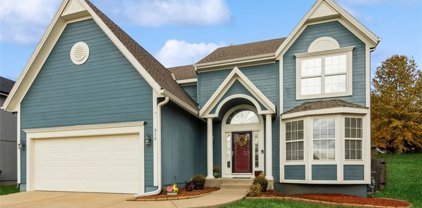 312 W Cottonwood Drive, Raymore