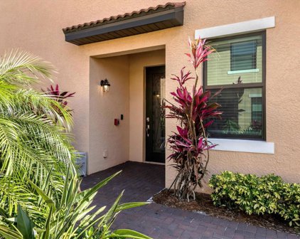 10796 Tarflower Drive Unit 101, Venice