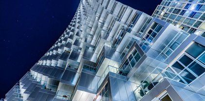 1480 Howe Street Unit 5205, Vancouver