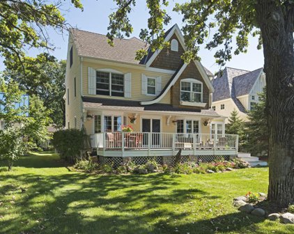 150 Wildhurst Road, Tonka Bay