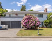 2119 Lonsdale Crescent, Abbotsford image