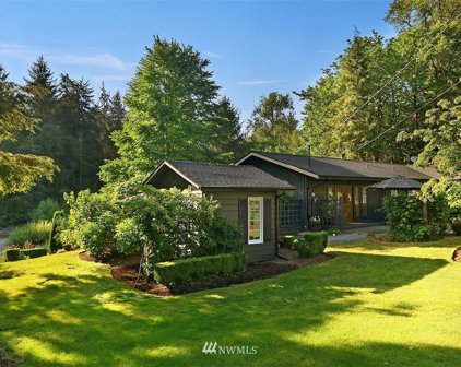 10901 325th Avenue SE, Issaquah