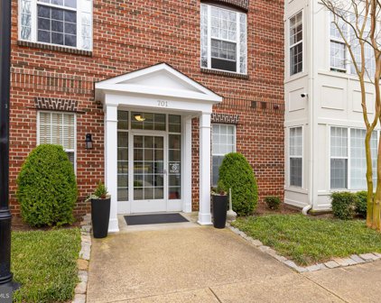 Cobblestone Square Condos for Sale - Fredericksburg, VA