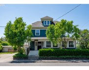 2005 SE CESAR E CHAVEZ BLVD, Portland image