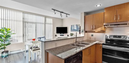 9298 University Crescent Unit 607, Burnaby