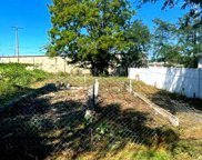 1046 44th St Ne, Washington image