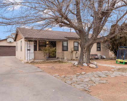 845 Hidalgo Nw Circle, Albuquerque