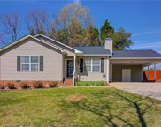 340 Windsor Manor Way, Kernersville image