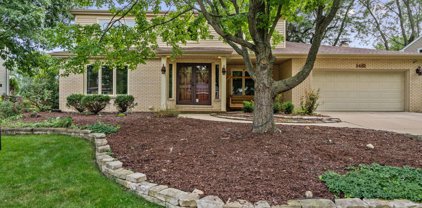 1481 Arrow Wood Lane, Downers Grove
