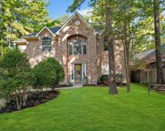 84 W Sandalbranch Circle, The Woodlands image