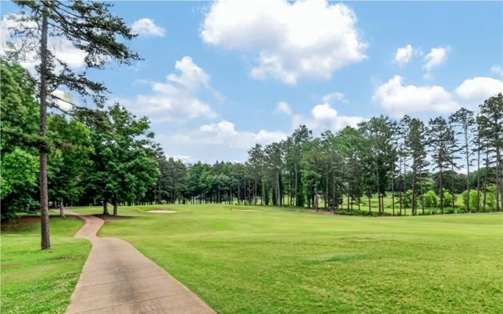 Golf cart path at NorthStone Country Club Huntersville NC