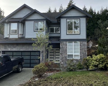 3366 Plateau Boulevard, Coquitlam