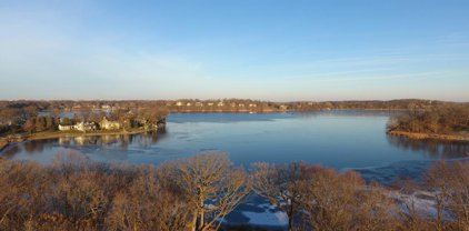 3704 Woodland Cove Parkway, Minnetrista