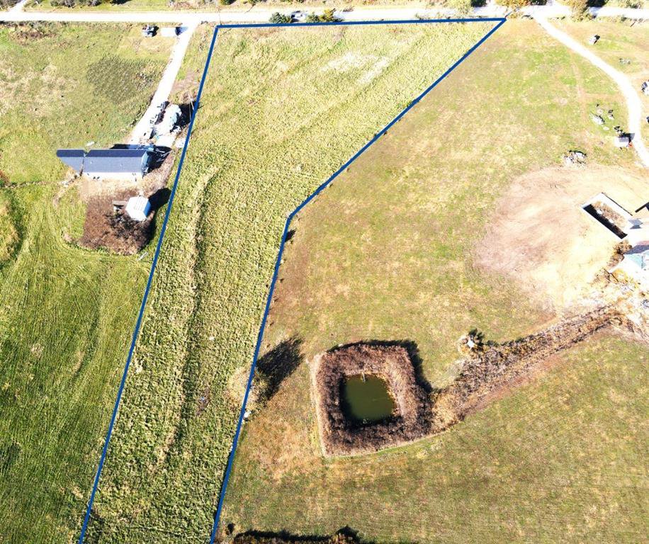 1101 Road, Holden, 64040