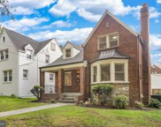 4449 S Dakota Ave Ne, Washington image