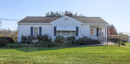 33 Gettysburg Pike, Mechanicsburg