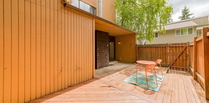 11201 3rd Avenue SE Unit #1-C, Everett