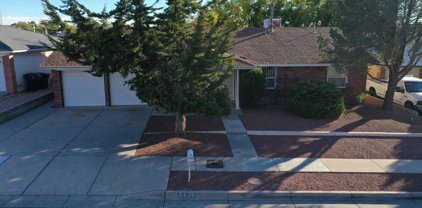6920 Avenida La Costa NE, Albuquerque