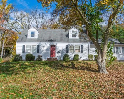 49 Sylvan Dr, Morris Plains Boro