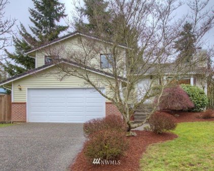 3 199 Place SE, Bothell