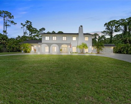 130 1st Street NW, Naples