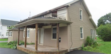 19 W River  Street, Fayette