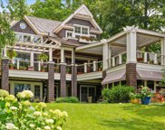 27920 Smithtown Road, Shorewood image