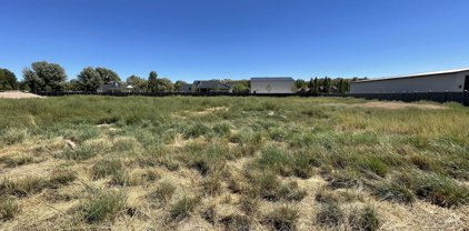 5941 Vista Del Rio, Farmington