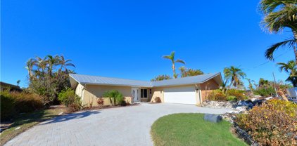 6 Sunview  Boulevard, Fort Myers Beach