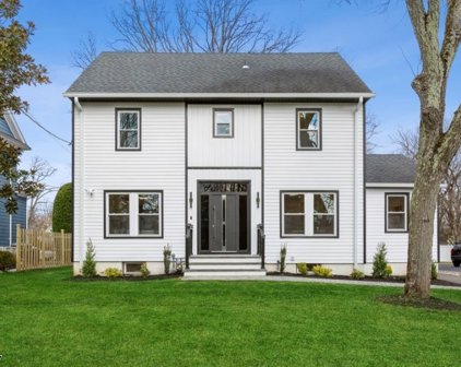 720 Clark St, Westfield Town