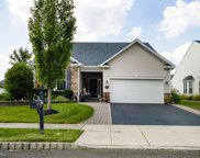 323 Bittlewood Ave, Berlin image