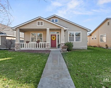 428 N Vandries Way, Eagle