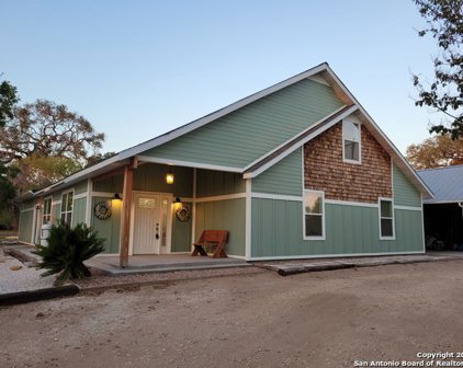 18565 Live Oak St, Lytle