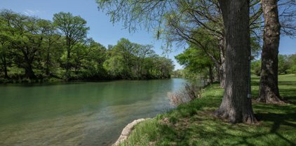 850 Bluff Ridge Ct, New Braunfels