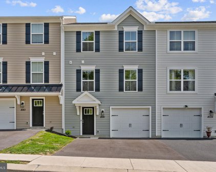 8141 Kelly Dr, Harrisburg