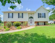 502 Twin Valley Drive, Clemmons image