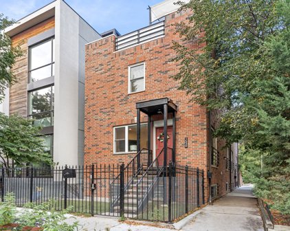 1758 W Pierce Avenue, Chicago