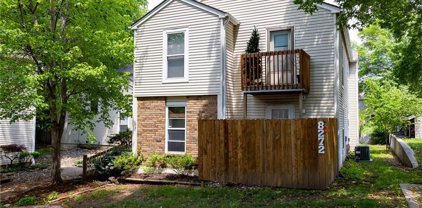 8272 NW Barrybrooke Drive, Kansas City