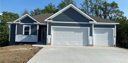 19935 W 221st Street, Spring Hill
