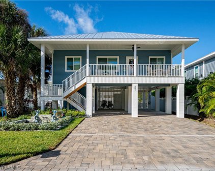 261 Delmar Avenue, Fort Myers Beach