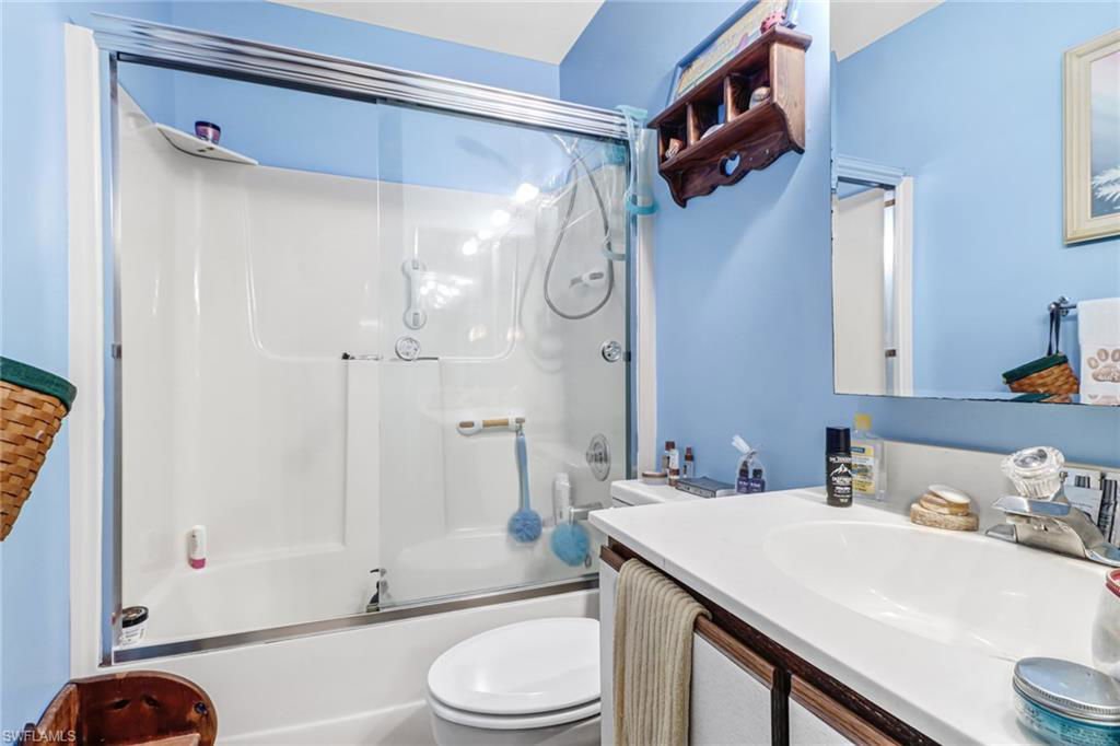 5295 Treetops DR Unit V203, Naples, 34113