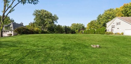 690 W Echo Lane, Palatine