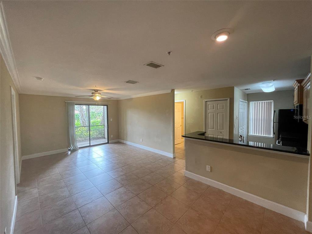 4005 Crockers Lake Boulevard Unit 18, Sarasota, Palmer Ranch, FL 34238