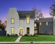 1727 Candlelight Lane, Houston image