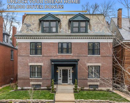 5057 Westminster Place  Place, St Louis