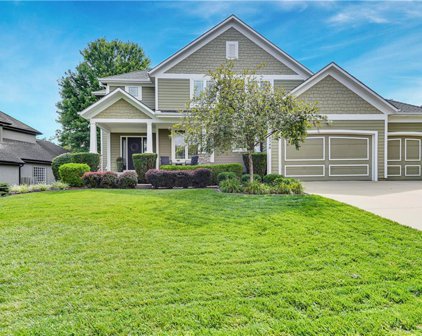 10540 Walmer Street, Overland Park